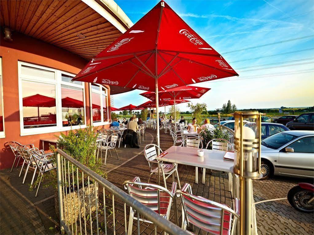 Road House Hotel Paderborn Exterior photo